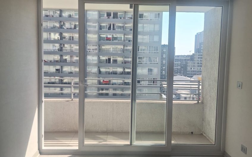 Avenida Rodrigo De Araya // Av. Marathon