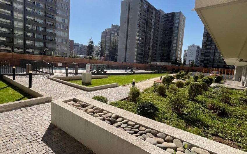 Avenida Rodrigo De Araya // Av. Marathon
