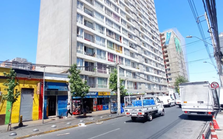 Toro Mazzotte // Metro San Alberto Hurtado