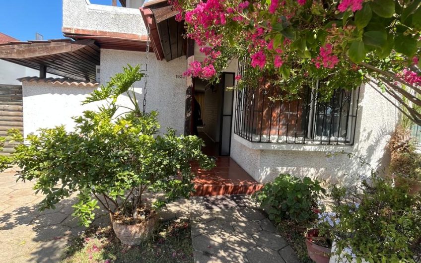 Ramon Vinay // Parque Residencial Miraflores