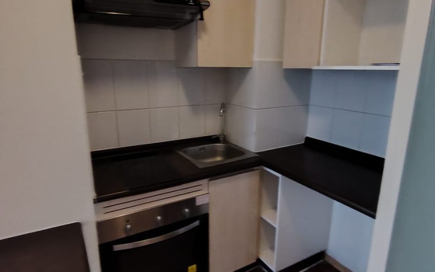 San Pablo // Estación de Metro Santa Ana