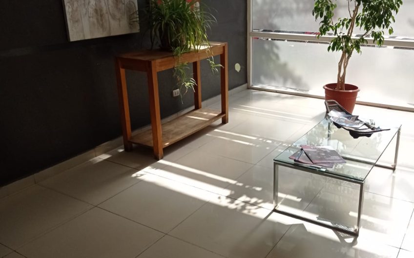 Lord Cochrane // Victoria