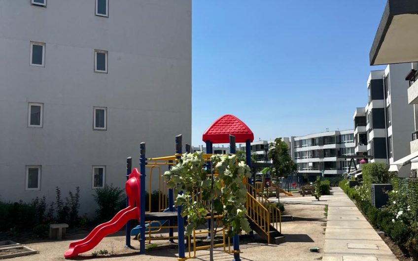 San Luis De Macul // Estacion De Metro Macul