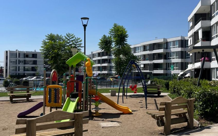 San Luis De Macul // Estacion De Metro Macul