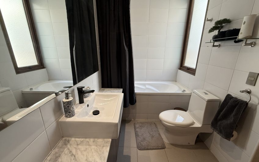 Condominio El Sendero // Piedra Roja