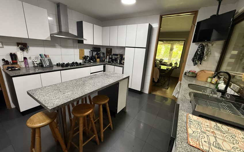 Condominio El Sendero // Piedra Roja