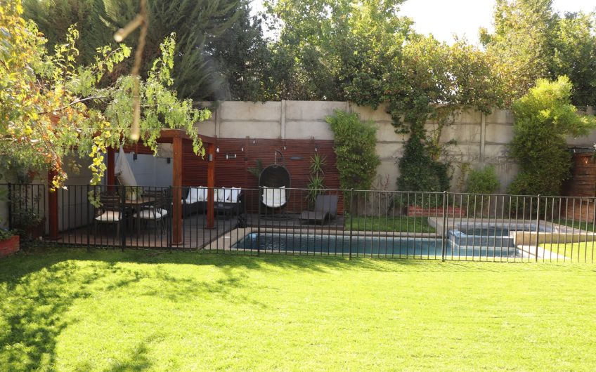 Condominio El Sendero // Piedra Roja