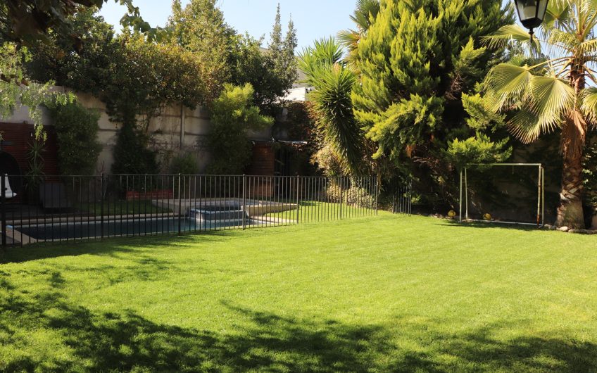 Condominio El Sendero // Piedra Roja