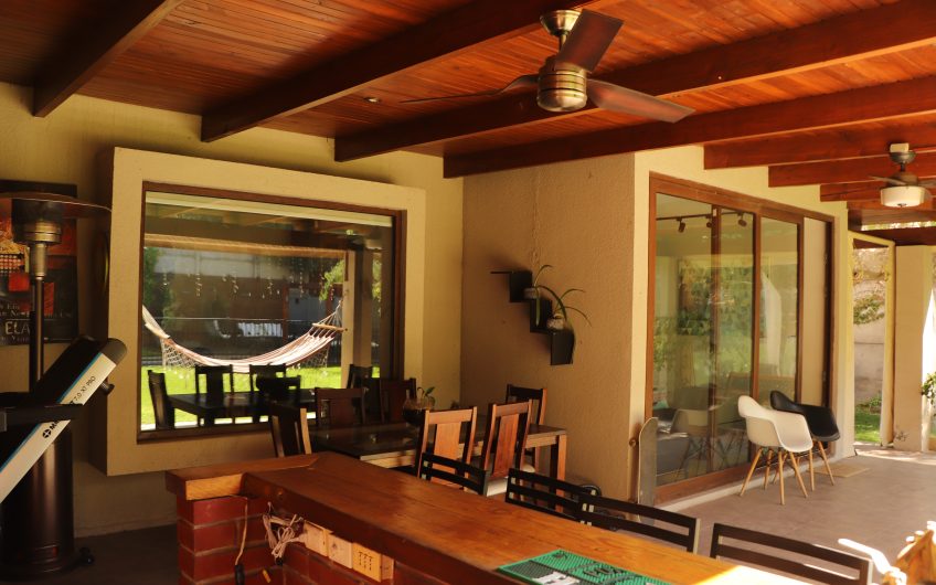 Condominio El Sendero // Piedra Roja