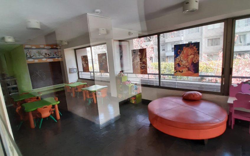 Avda. Irarrazaval // Metro Monseñor Eyzaguirre