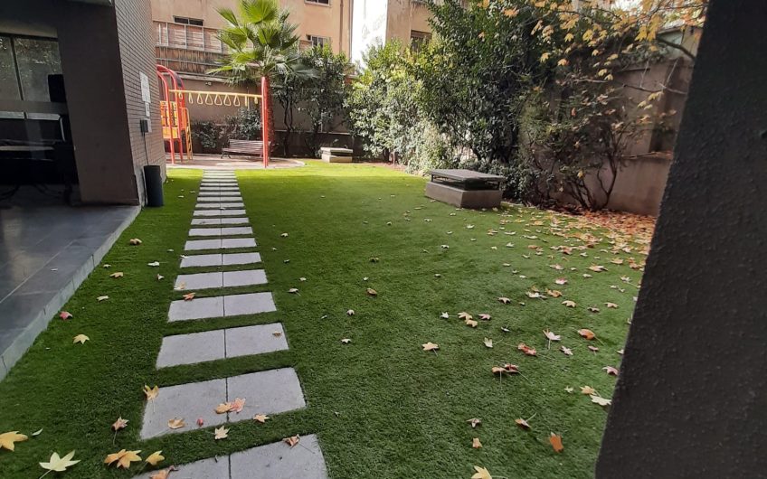 Avda. Irarrazaval // Metro Monseñor Eyzaguirre