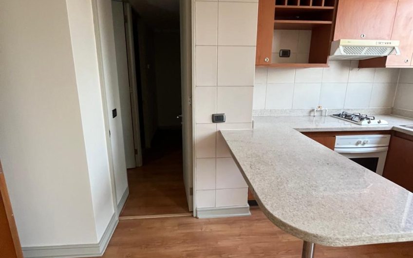 Avda. Irarrazaval // Metro Monseñor Eyzaguirre