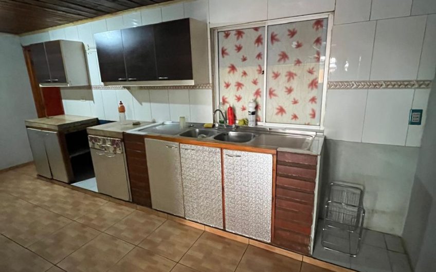 Pasaje Atenas // Colina