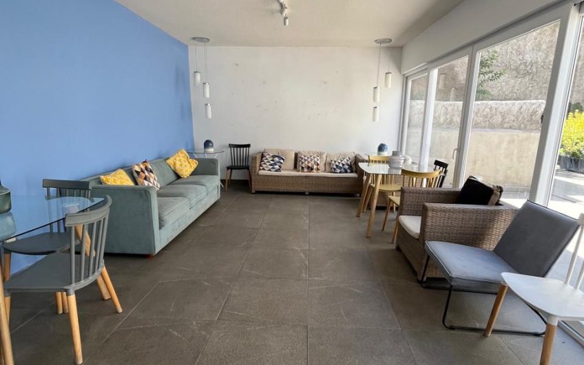 Martinez De Rozas // Metro Cumming