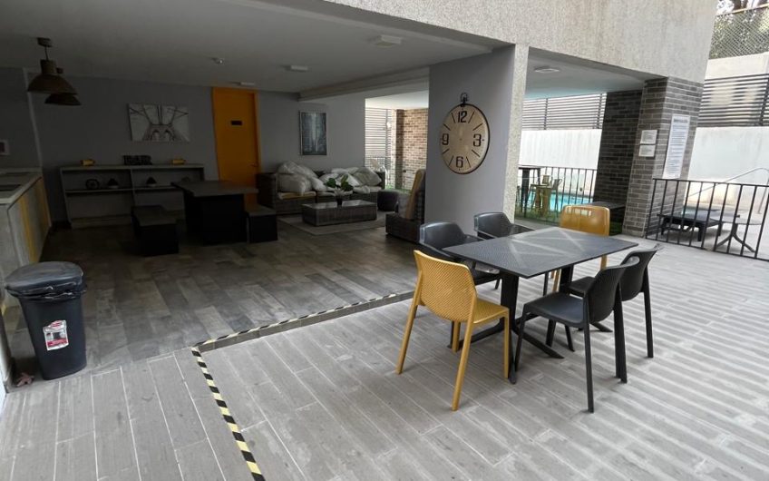 Los Aliaga // Diagonal Oriente