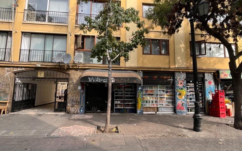 Huerfanos // Plaza Brasil