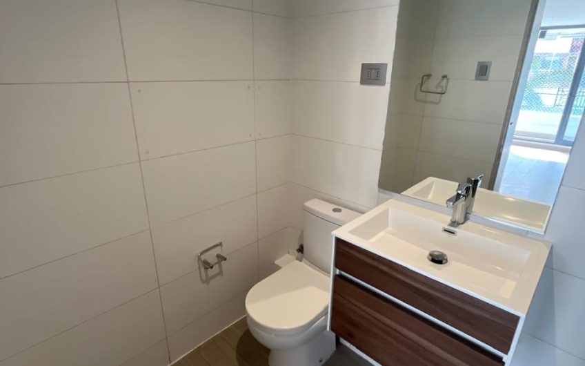 Los Aliaga // Diagonal Oriente