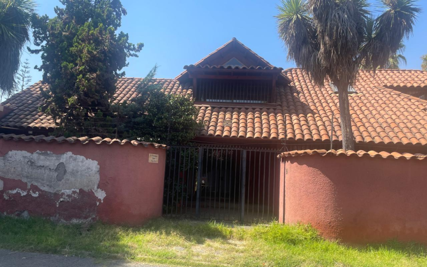 Avenida Echeñique // Vicente Perez Rosales