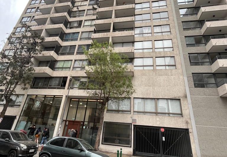 Conde Del Maule // Metro San Alberto Hurtado