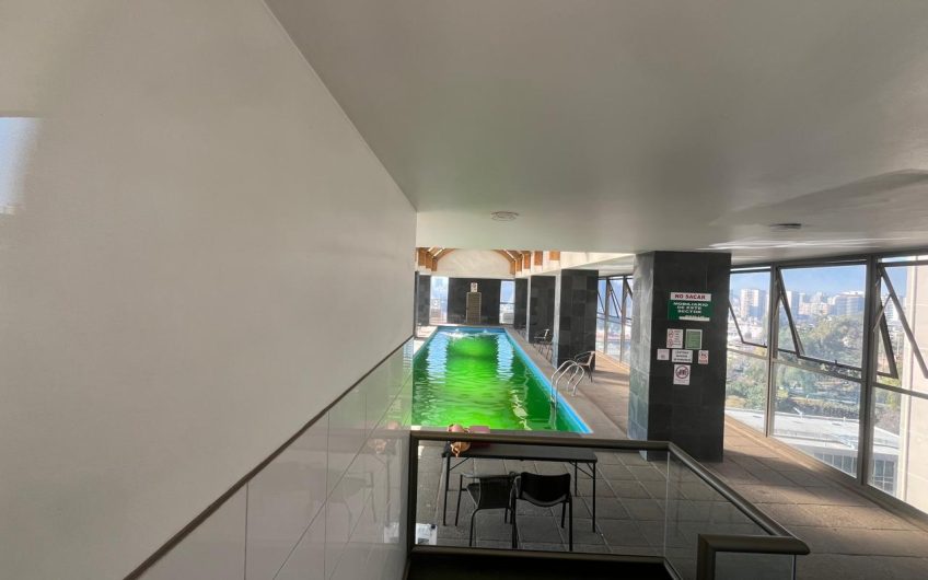Huerfanos // Metro Santa Lucia