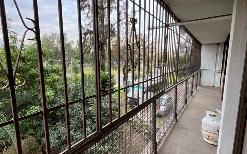Las Encinas // Estación Central